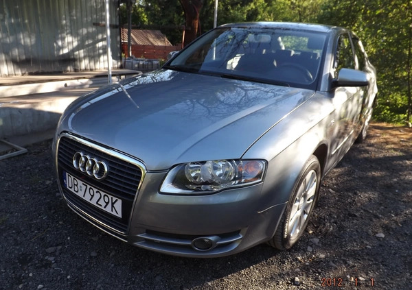 Audi A4 cena 21500 przebieg: 228000, rok produkcji 2005 z Świdwin małe 211